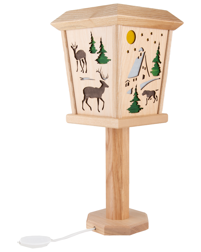 Leuchtende Geschichten aus Holz – Die Standlaternen von Sven Harzer